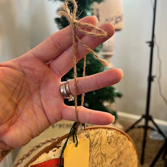 Large Round Metal Ornament With Red Cardinal - Picture 3 of 5